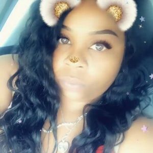 Meet your Posher, Aria